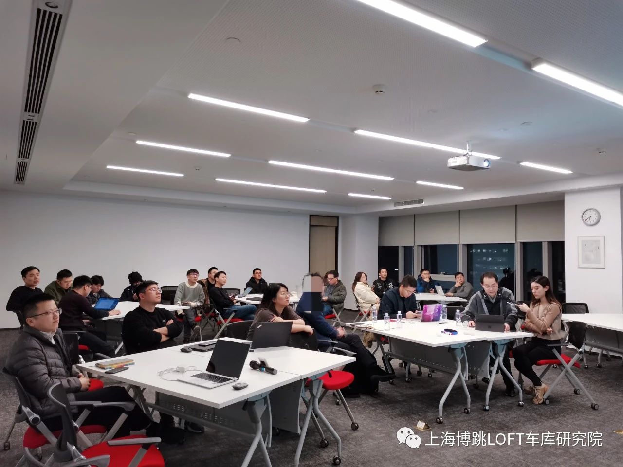 大兴杭州LOFT车库专题会